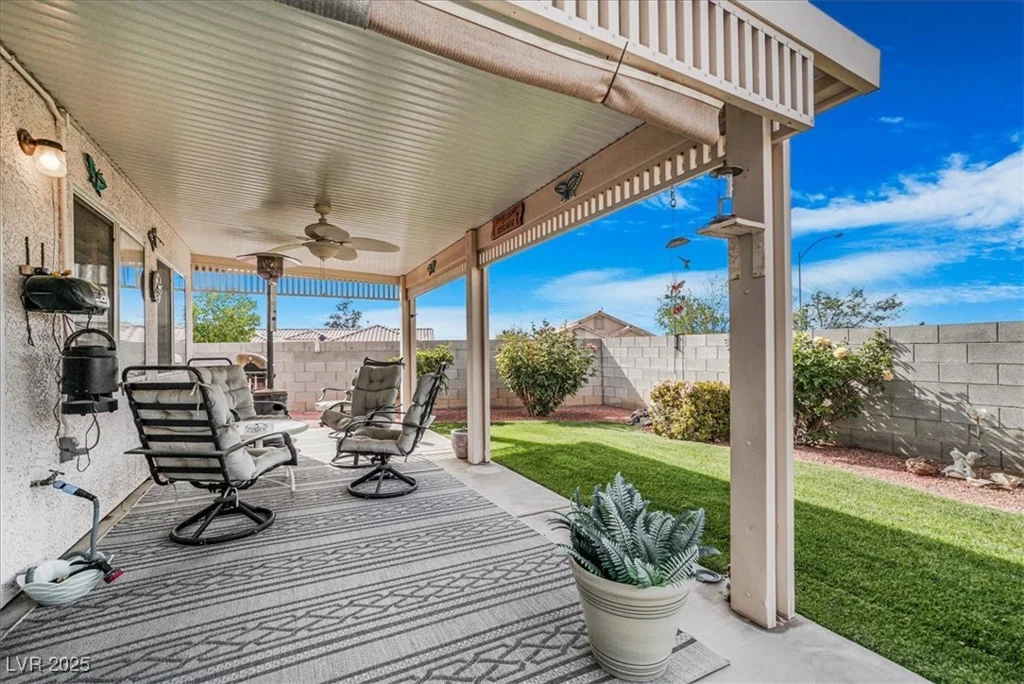 1066 Vanlier, Henderson, NV 89015