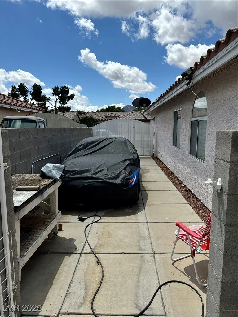 1066 Vanlier, Henderson, NV 89015