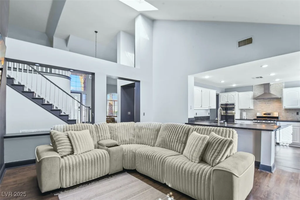9709 Terrace Green, Las Vegas, NV 89117