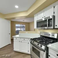 698 Racetrack, Henderson, NV 89015