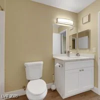 698 Racetrack, Henderson, NV 89015