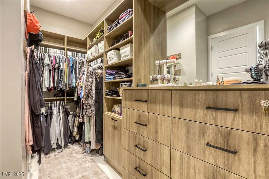 253 Malpaso, Las Vegas, NV 89138