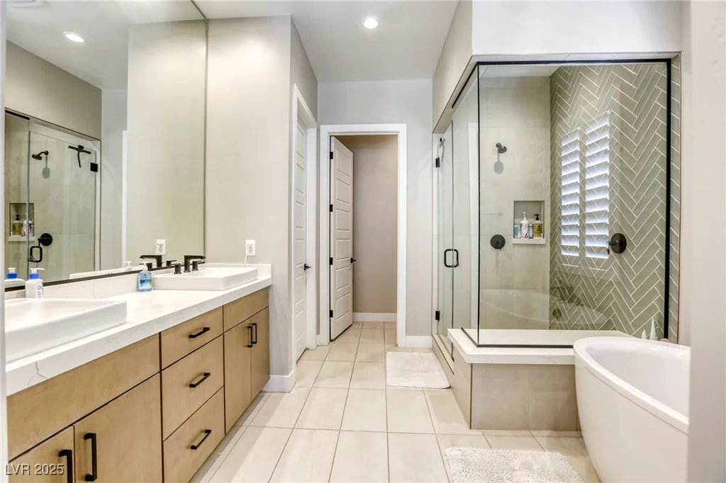253 Malpaso, Las Vegas, NV 89138