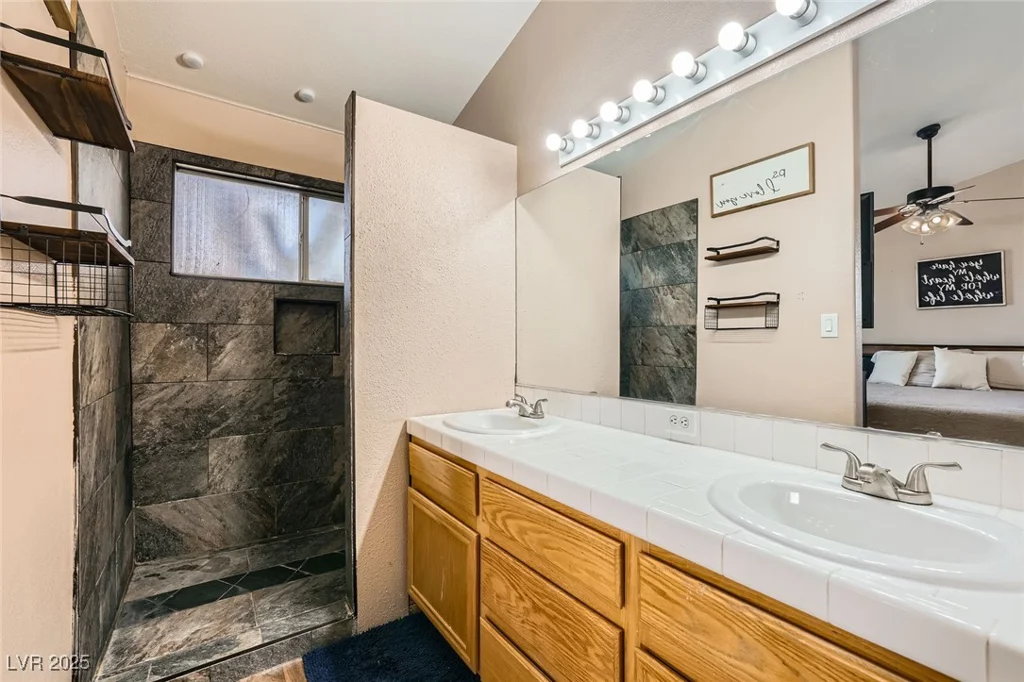 4212 Herblinda, North Las Vegas, NV 89032