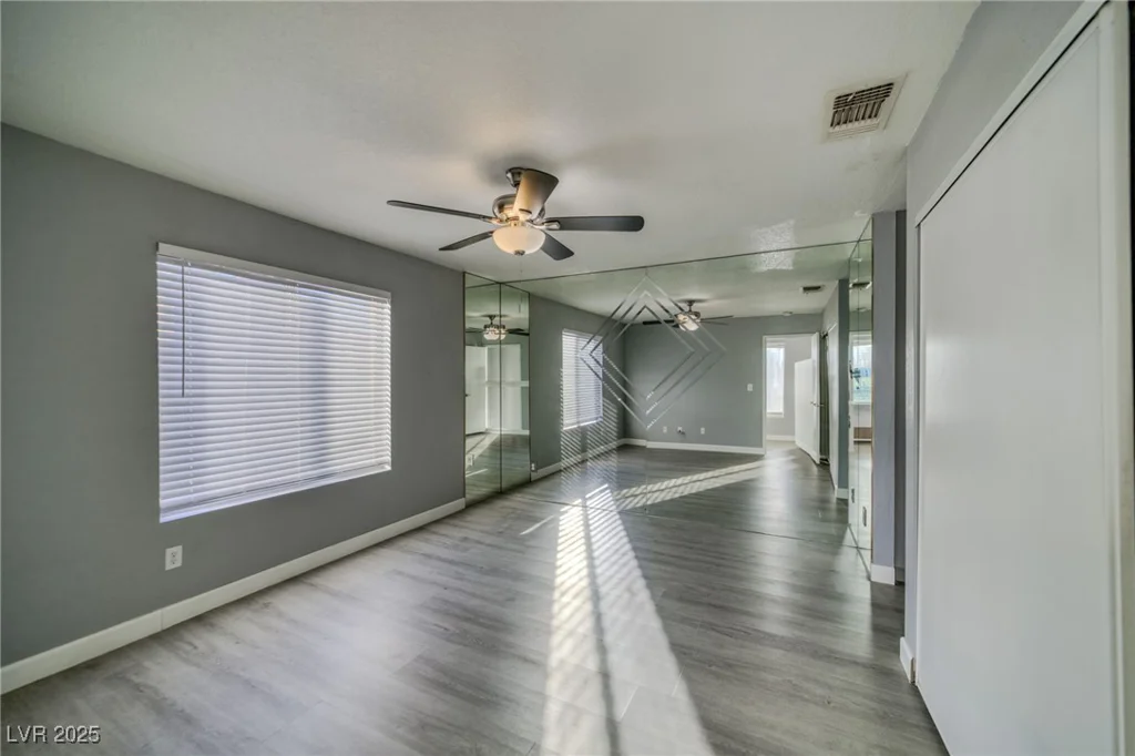 1695 Paloma, Laughlin, NV 89029