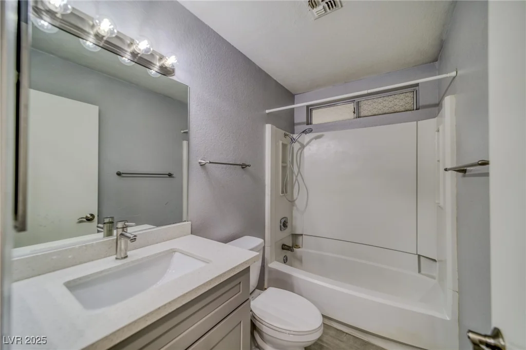 1695 Paloma, Laughlin, NV 89029