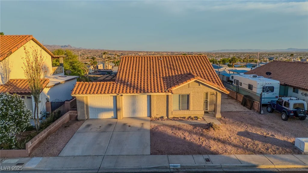 1695 Paloma, Laughlin, NV 89029