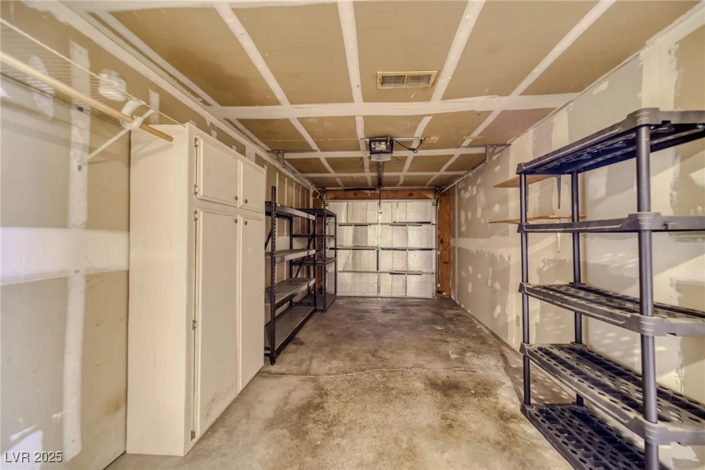 1695 Paloma, Laughlin, NV 89029