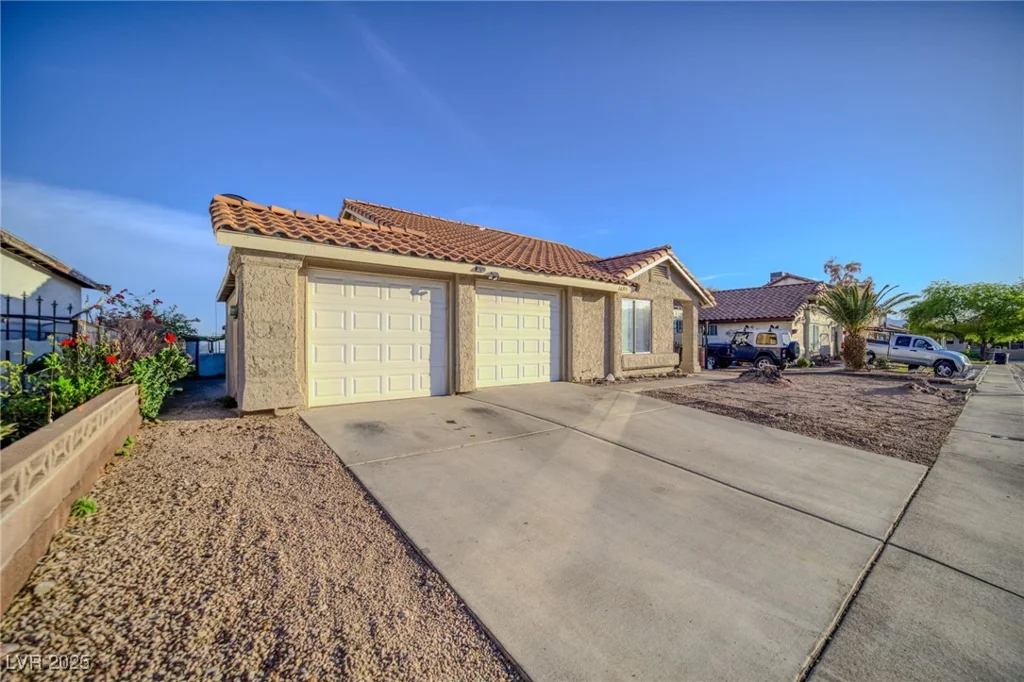 1695 Paloma, Laughlin, NV 89029