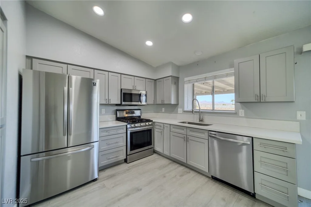 1695 Paloma, Laughlin, NV 89029