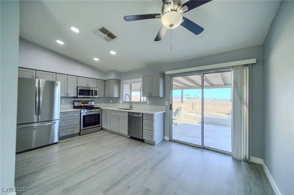 1695 Paloma, Laughlin, NV 89029
