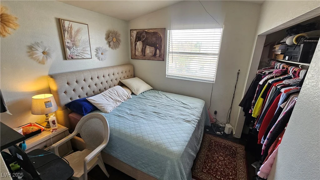 3871 Sir Bret, Las Vegas, NV 89104