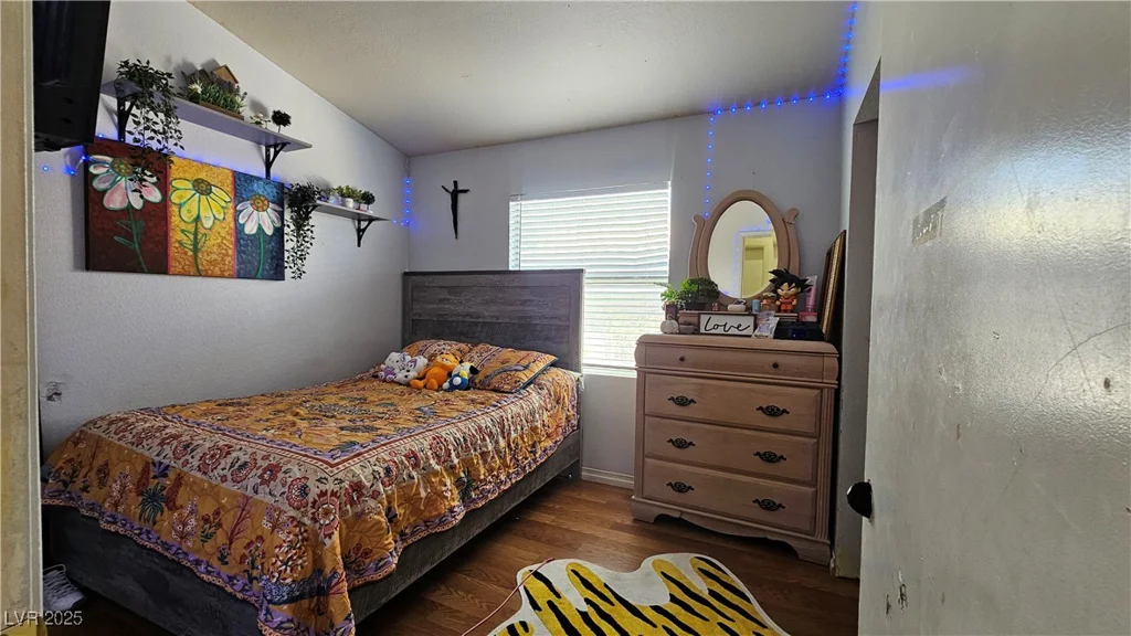 3871 Sir Bret, Las Vegas, NV 89104