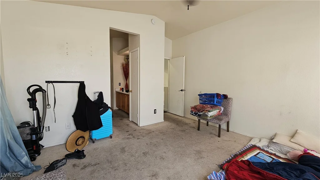 3871 Sir Bret, Las Vegas, NV 89104