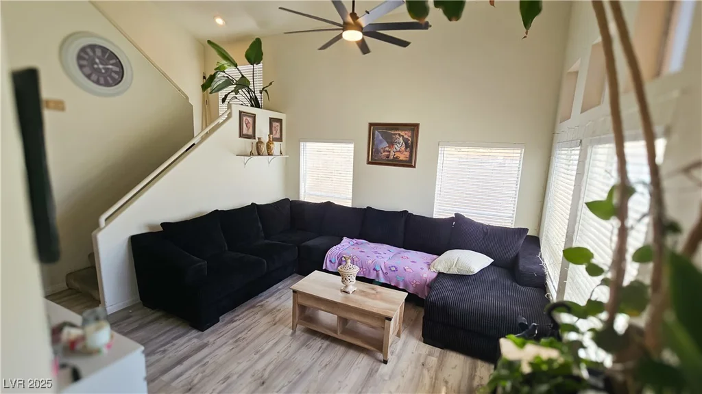 3871 Sir Bret, Las Vegas, NV 89104