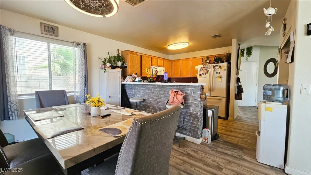3871 Sir Bret, Las Vegas, NV 89104