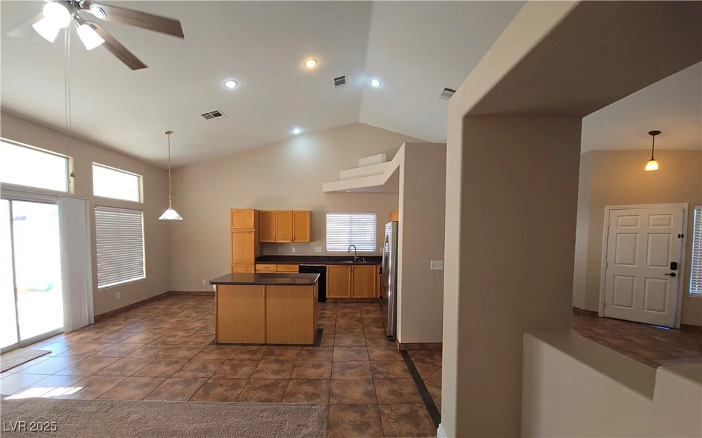 7417 Red Eagle, Las Vegas, NV 89131