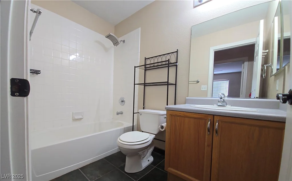 7417 Red Eagle, Las Vegas, NV 89131