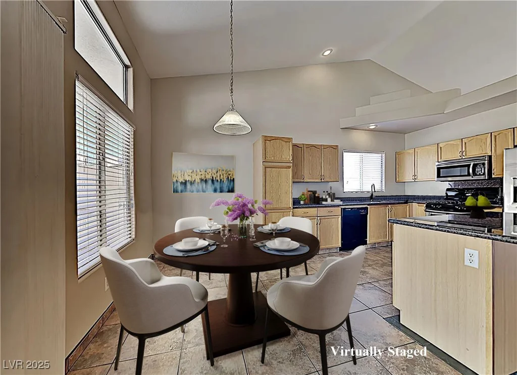 7417 Red Eagle, Las Vegas, NV 89131