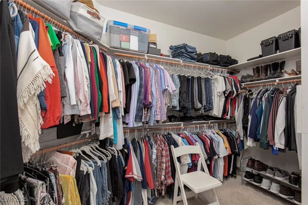 10325 Falls Church, Las Vegas, NV 89144