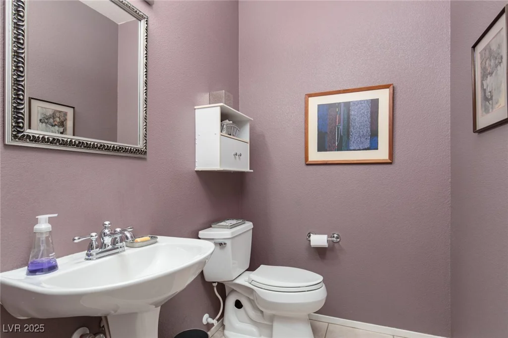 10325 Falls Church, Las Vegas, NV 89144