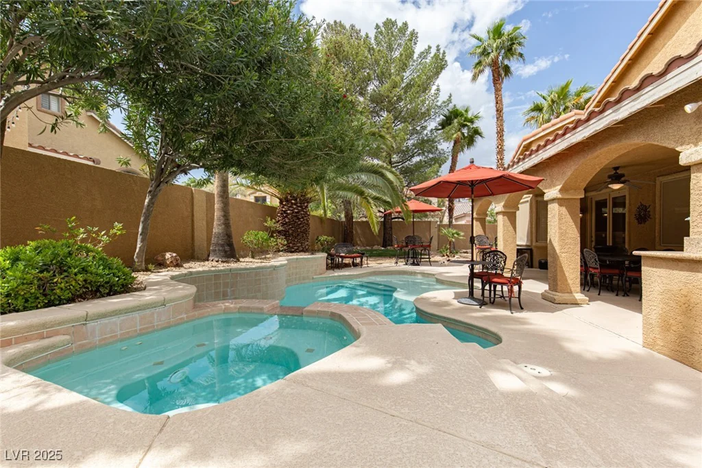 10325 Falls Church, Las Vegas, NV 89144