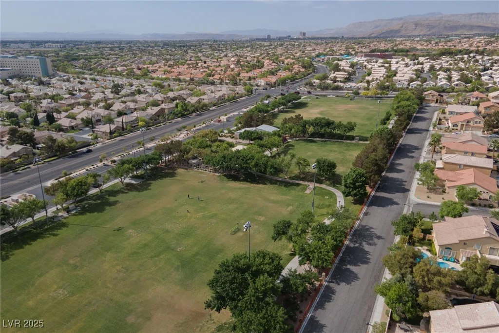 10325 Falls Church, Las Vegas, NV 89144