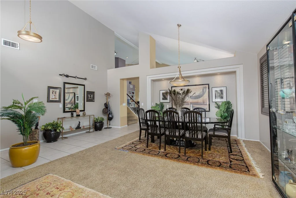 10325 Falls Church, Las Vegas, NV 89144
