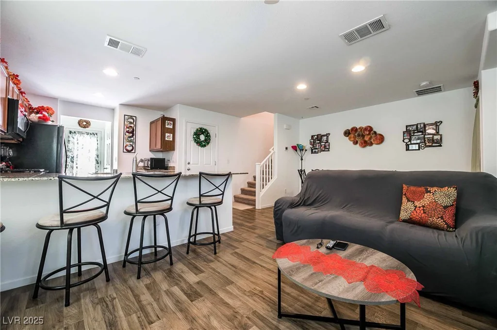 1035 Spotted Saddle, Henderson, NV 89015