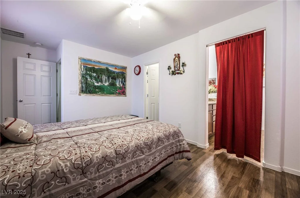 1035 Spotted Saddle, Henderson, NV 89015