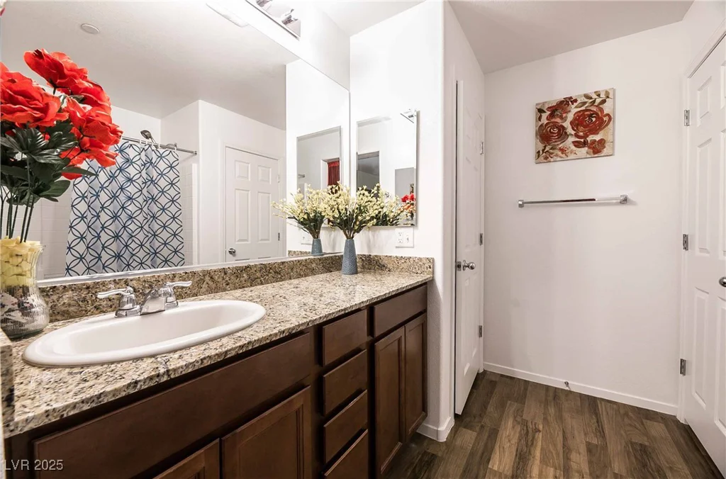 1035 Spotted Saddle, Henderson, NV 89015