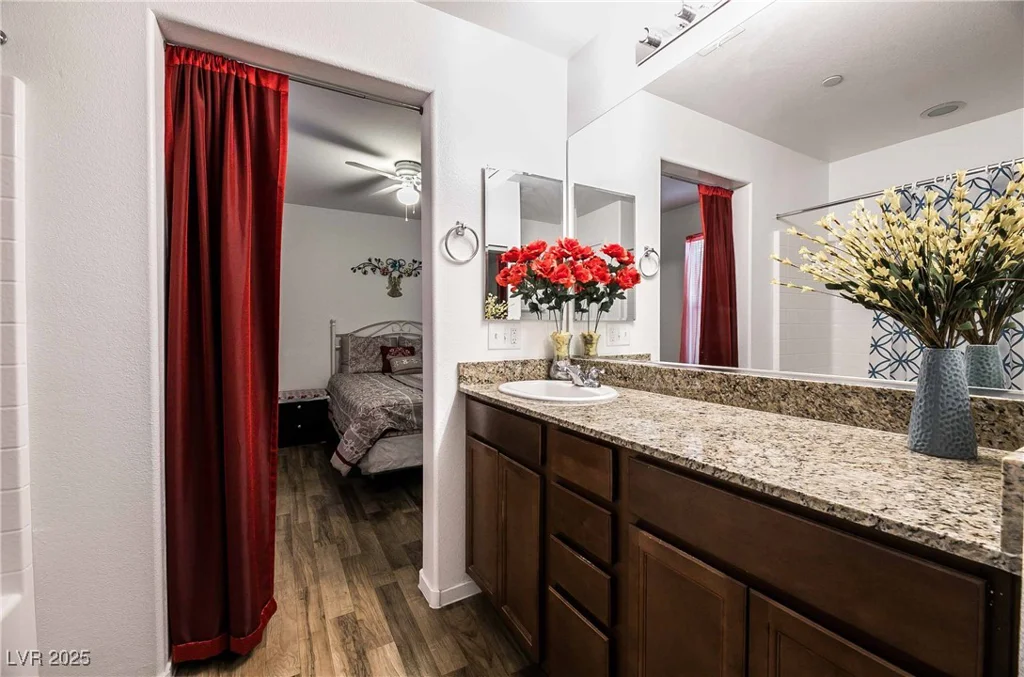 1035 Spotted Saddle, Henderson, NV 89015