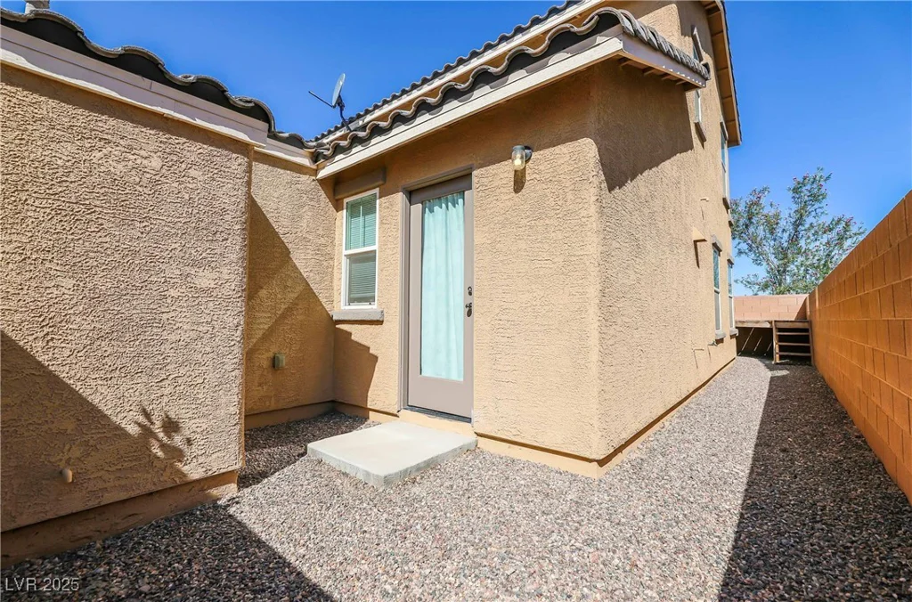 1035 Spotted Saddle, Henderson, NV 89015
