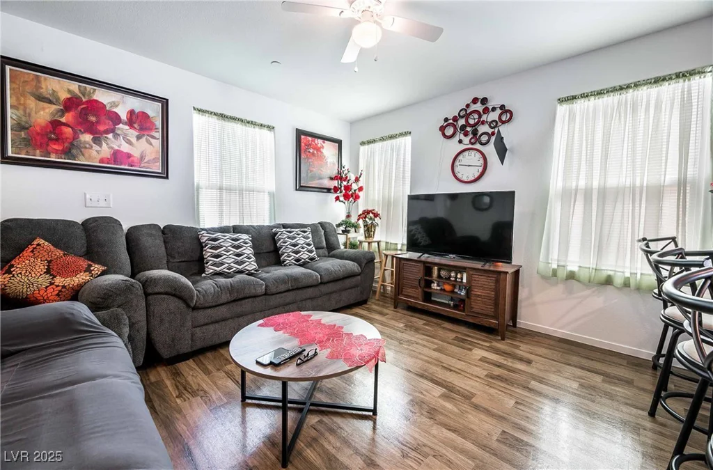 1035 Spotted Saddle, Henderson, NV 89015