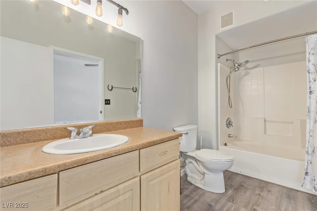 8250 Grand Canyon, Las Vegas, NV 89166