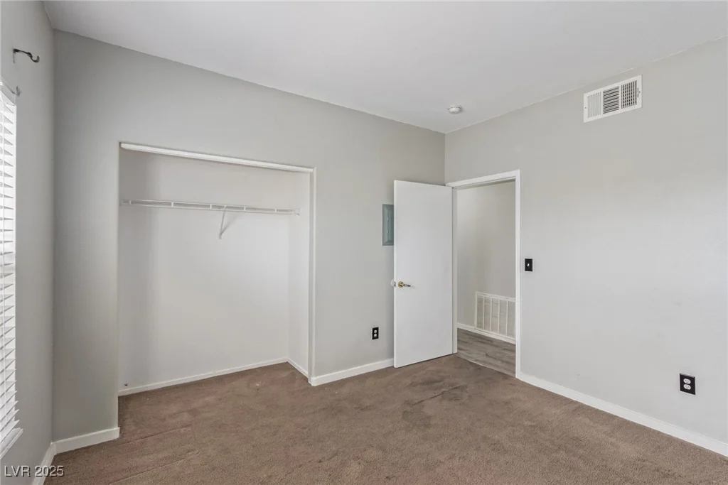 8250 Grand Canyon, Las Vegas, NV 89166