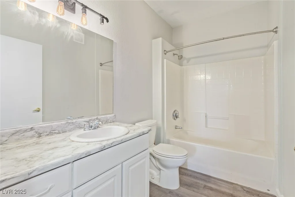 8250 Grand Canyon, Las Vegas, NV 89166