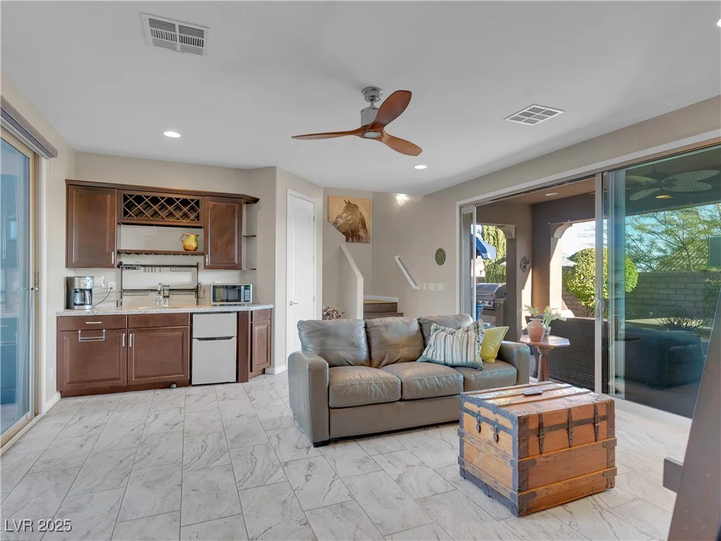 12249 Catanzaro, Las Vegas, NV 89138