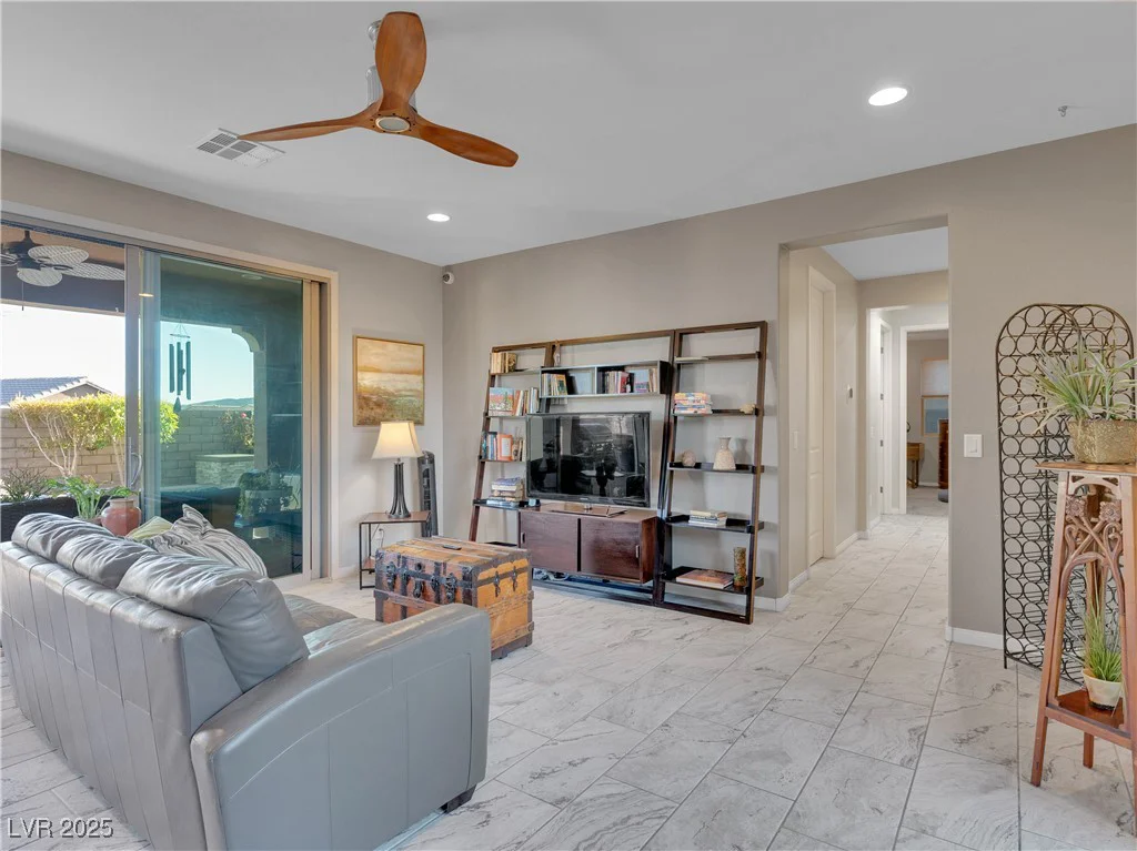 12249 Catanzaro, Las Vegas, NV 89138