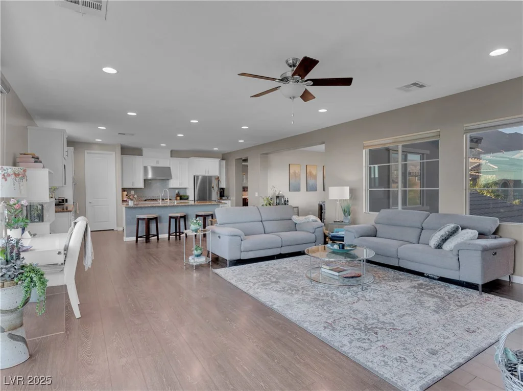 12249 Catanzaro, Las Vegas, NV 89138