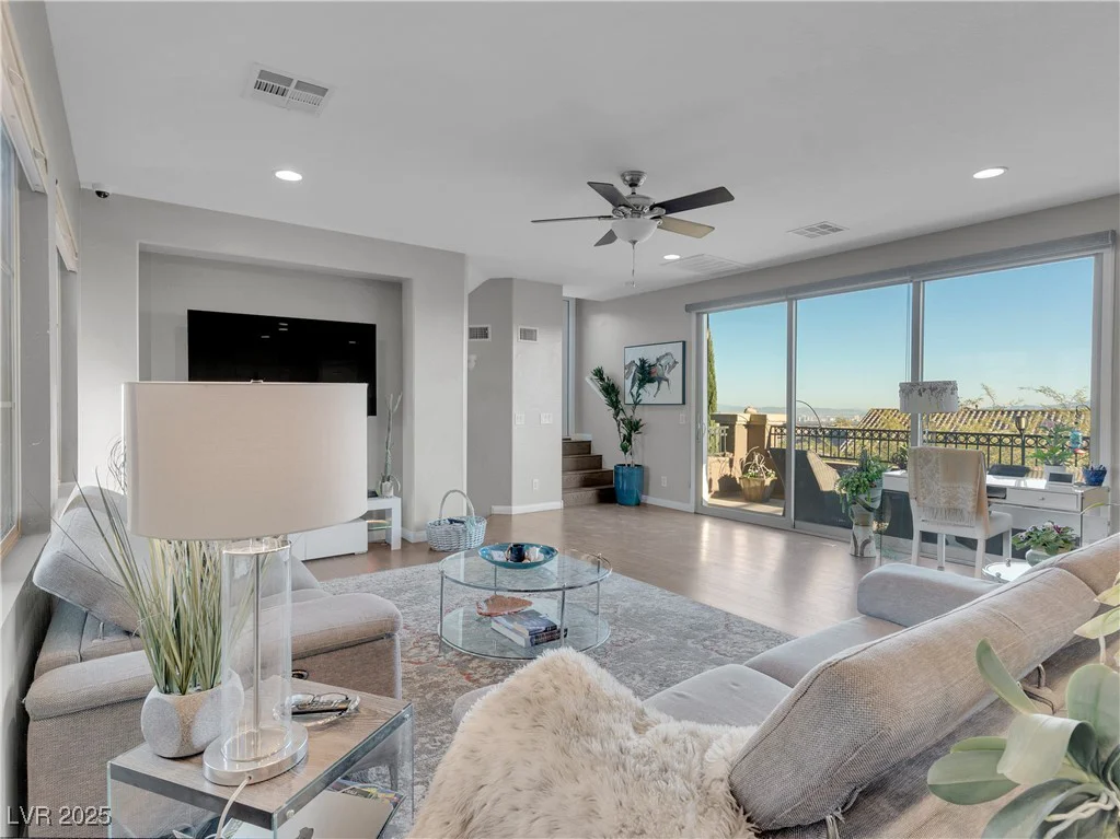 12249 Catanzaro, Las Vegas, NV 89138