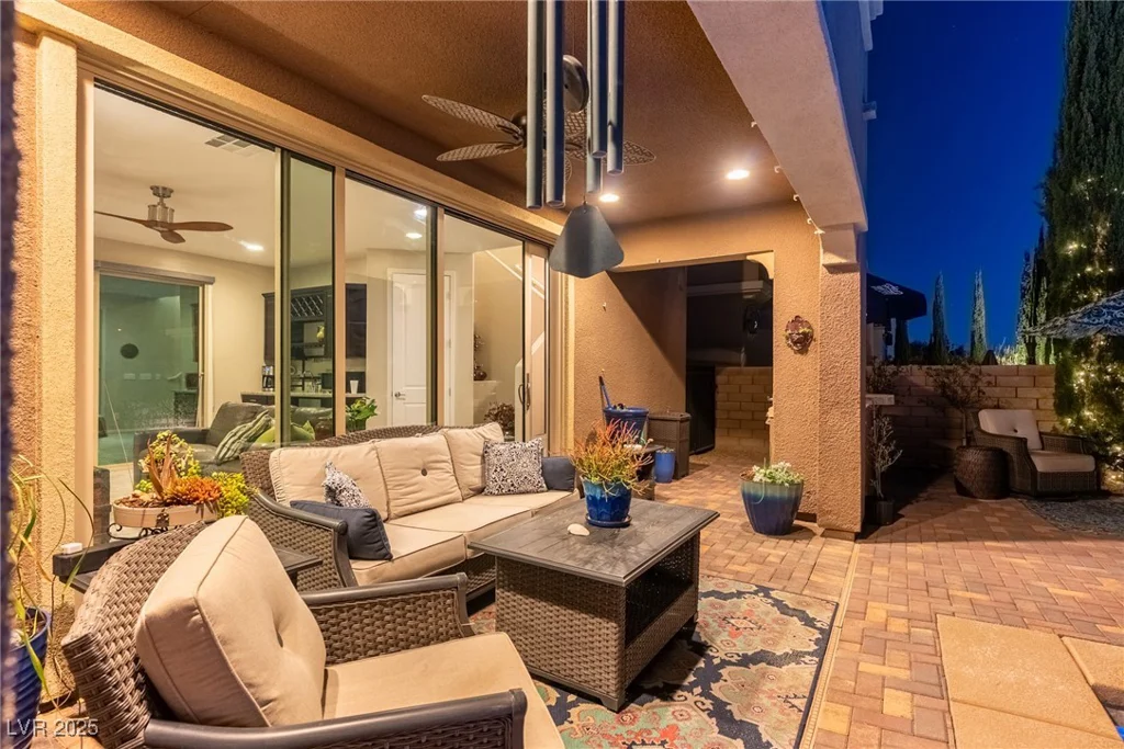 12249 Catanzaro, Las Vegas, NV 89138