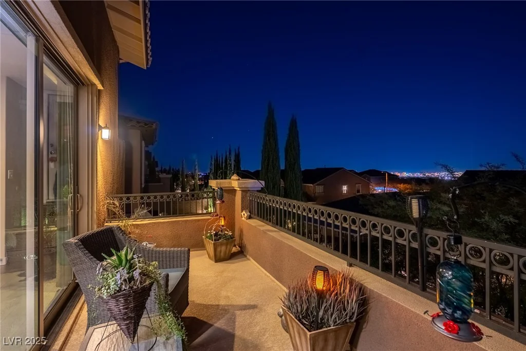 12249 Catanzaro, Las Vegas, NV 89138