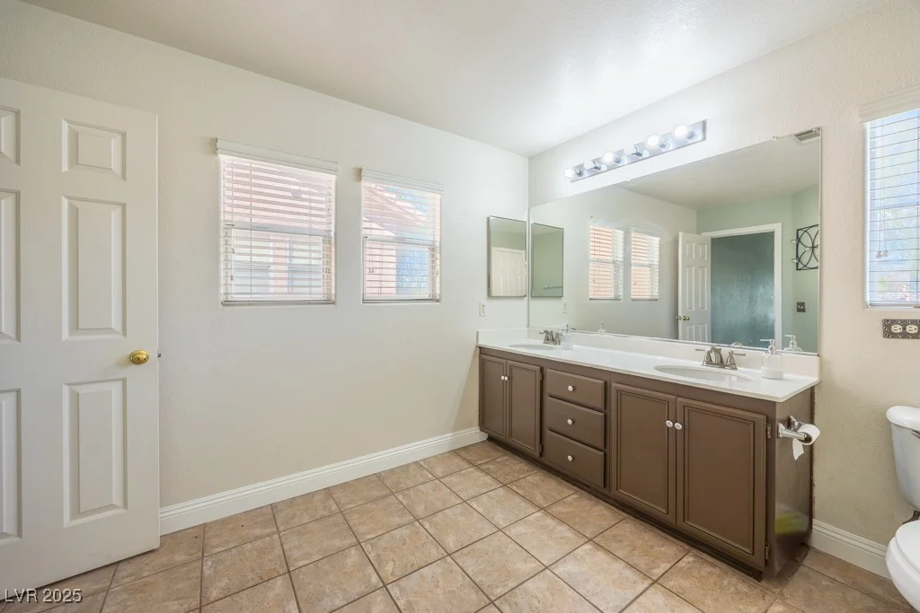 5031 Naff Ridge, Las Vegas, NV 89131