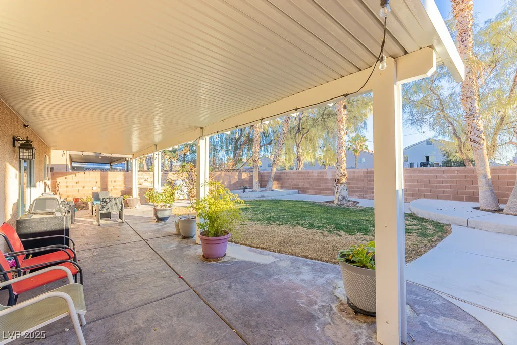 5031 Naff Ridge, Las Vegas, NV 89131