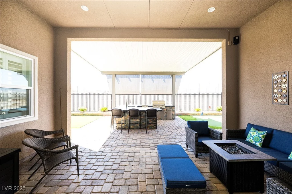 2719 Canvas Sky, Henderson, NV 89044