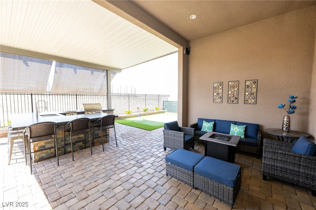 2719 Canvas Sky, Henderson, NV 89044