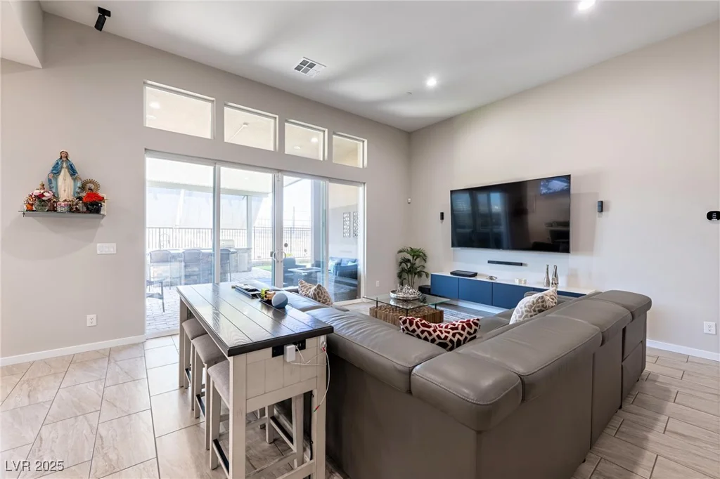 2719 Canvas Sky, Henderson, NV 89044