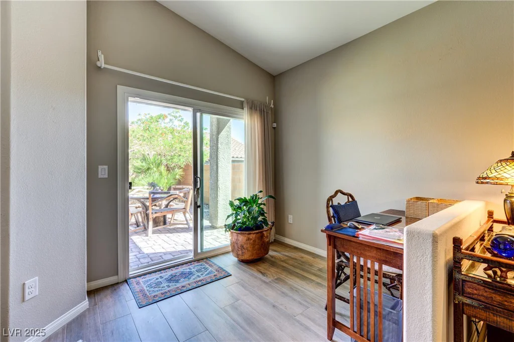 8036 Literature, Las Vegas, NV 89113