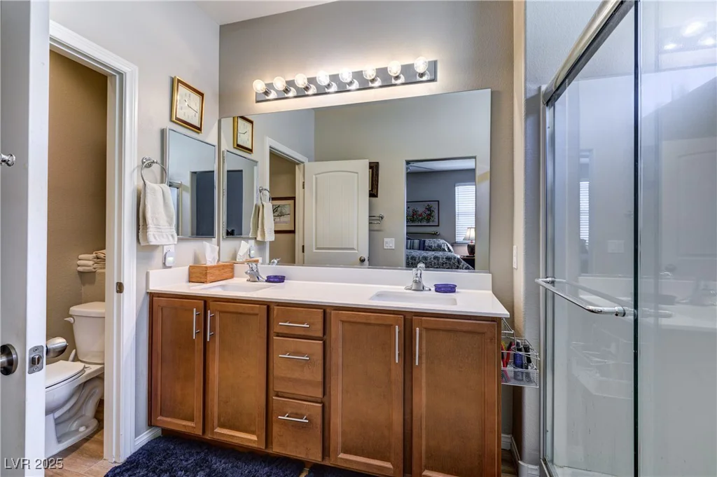 8036 Literature, Las Vegas, NV 89113